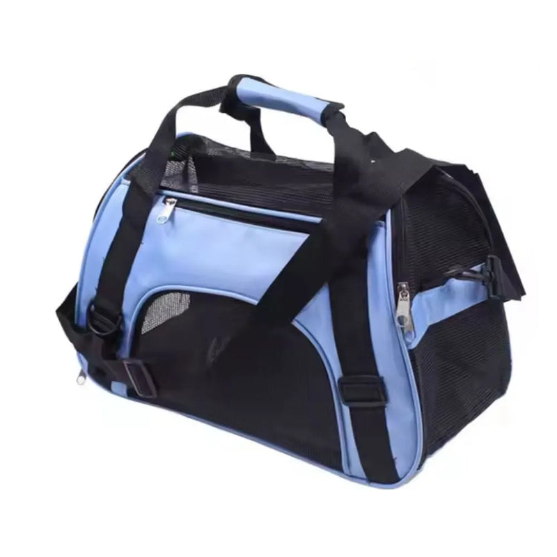 Travel bag with mesh